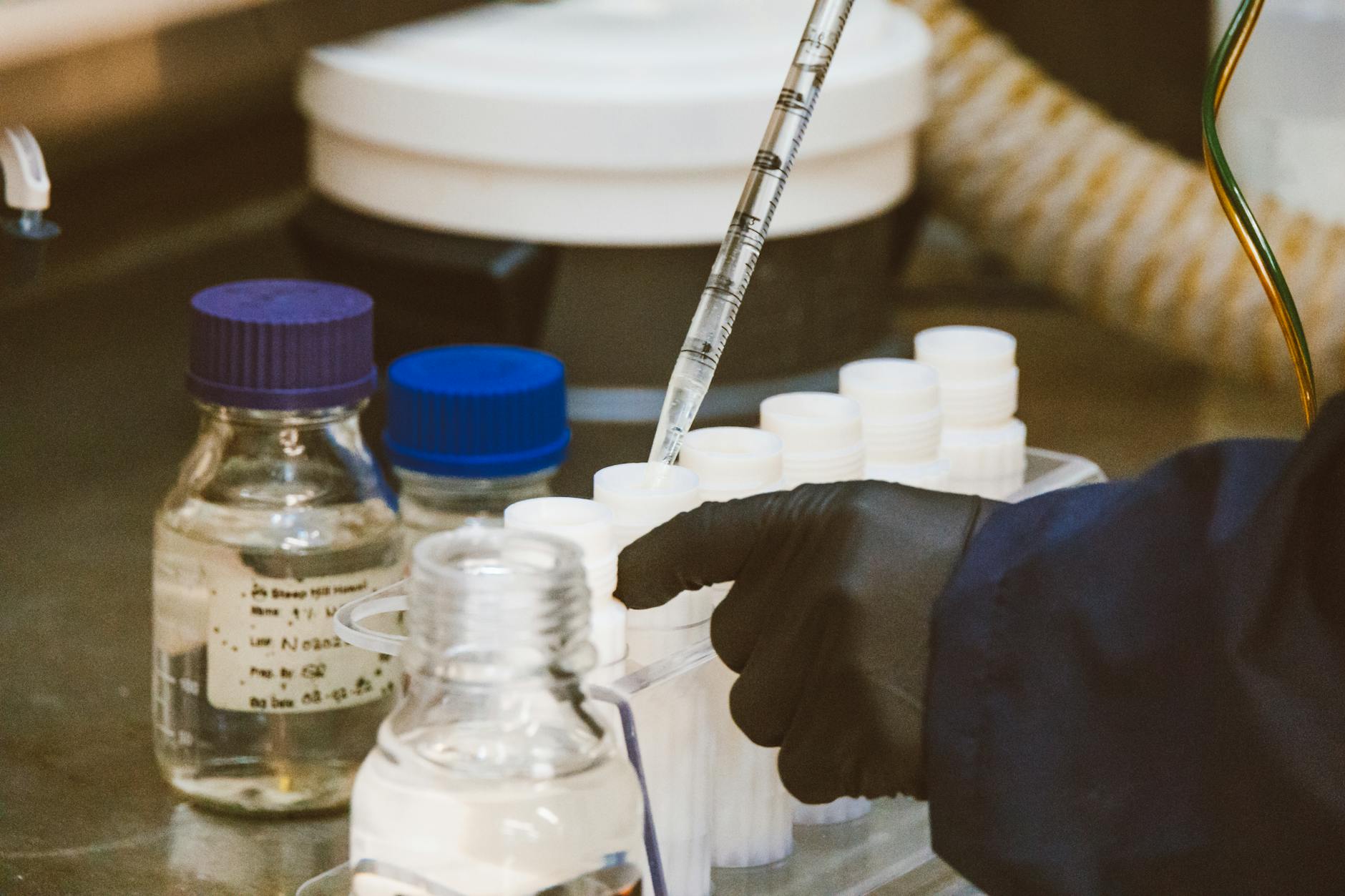 Chemistry research laboratory glassware