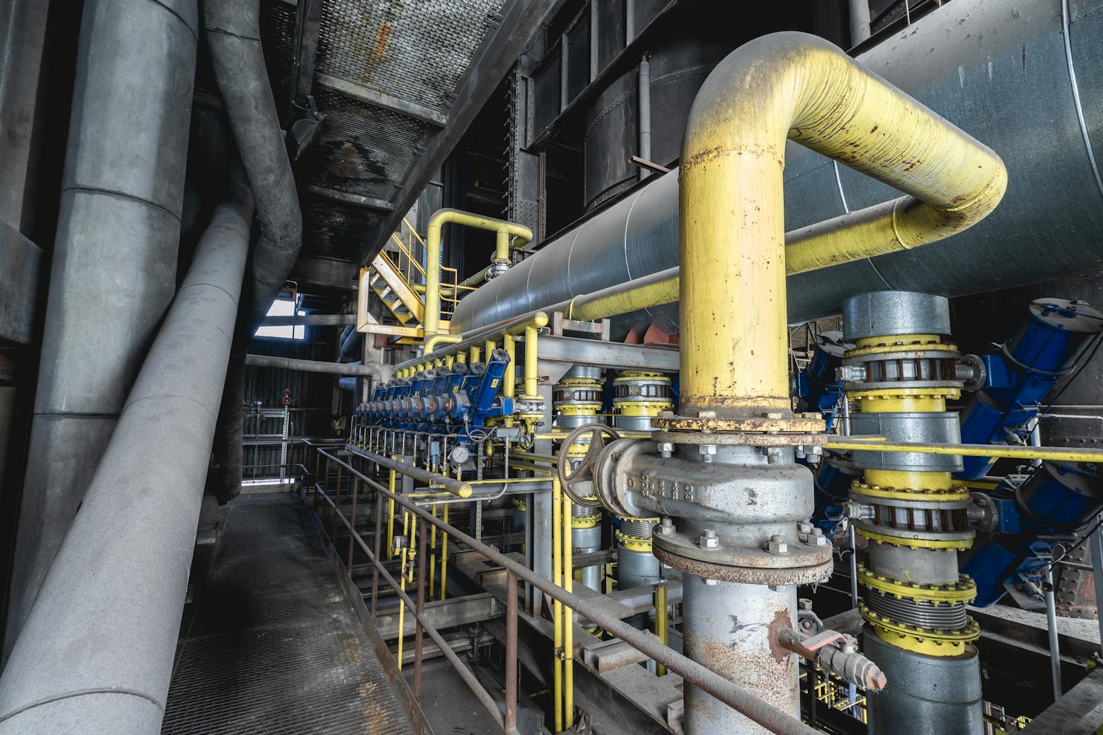 Industrial insulated pipeline